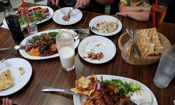 Öz Urfa Kebabhaus & Pizzeria